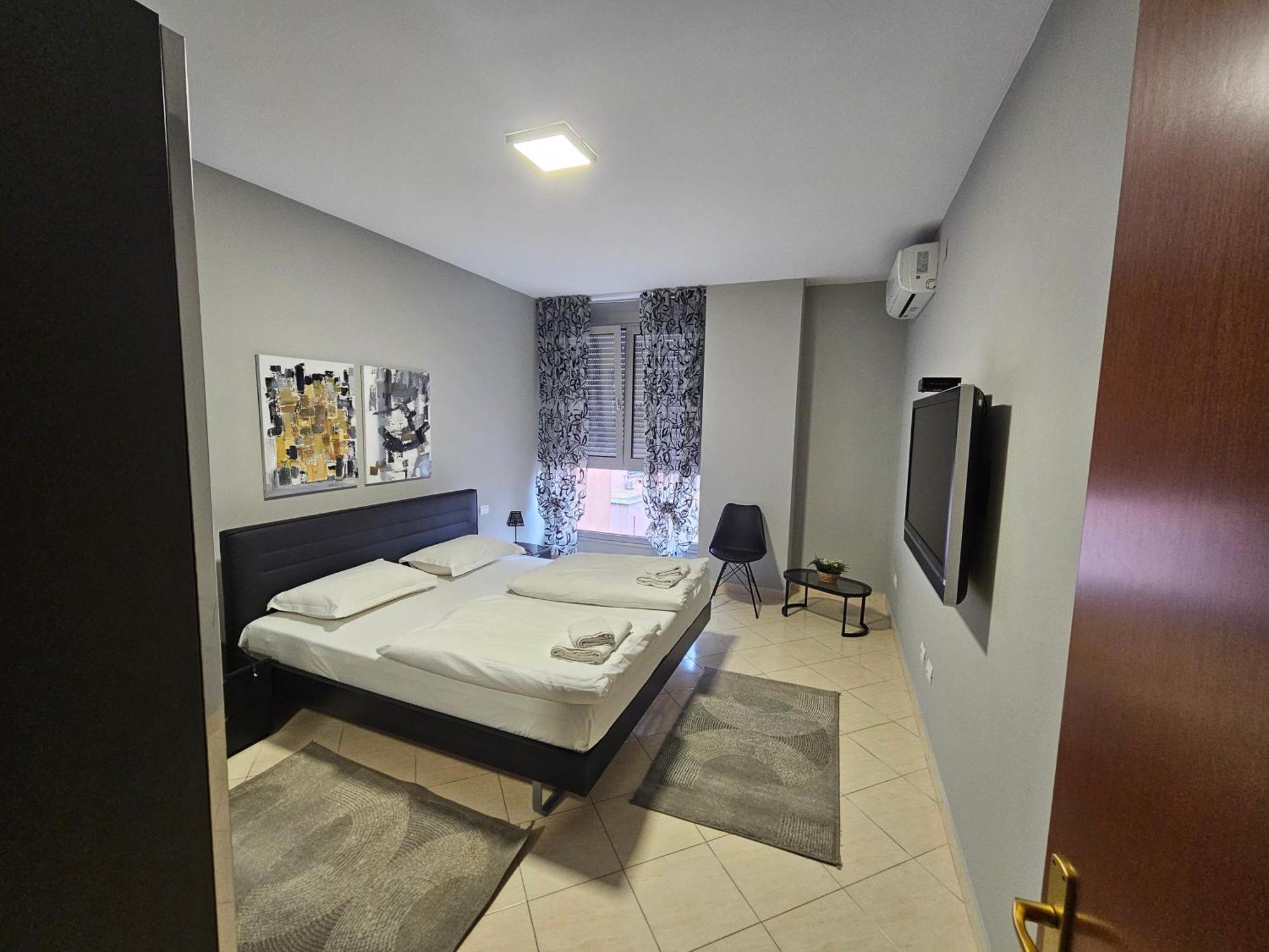 Tirana Center Apartment 12 Exterior photo